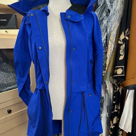 St. John Blue Nylon Coat Size Petite - Picture 11 of 14